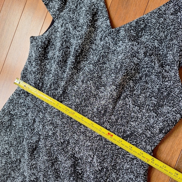 Betsey Johnson Black & Silver Shimmer Dress Sz 10 - Picture 6 of 14